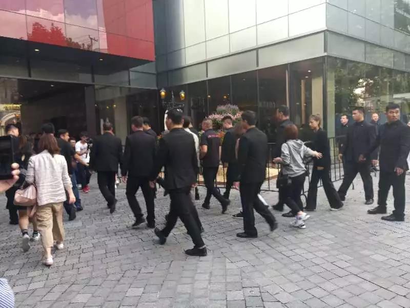 日产中文乱码字幕无线观看